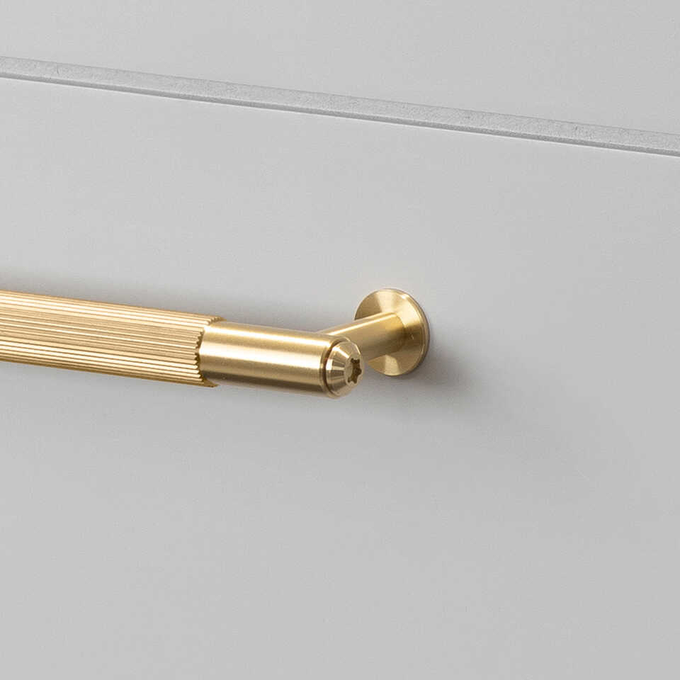 960x960 1. Pull Bar Small Linear Brass 5