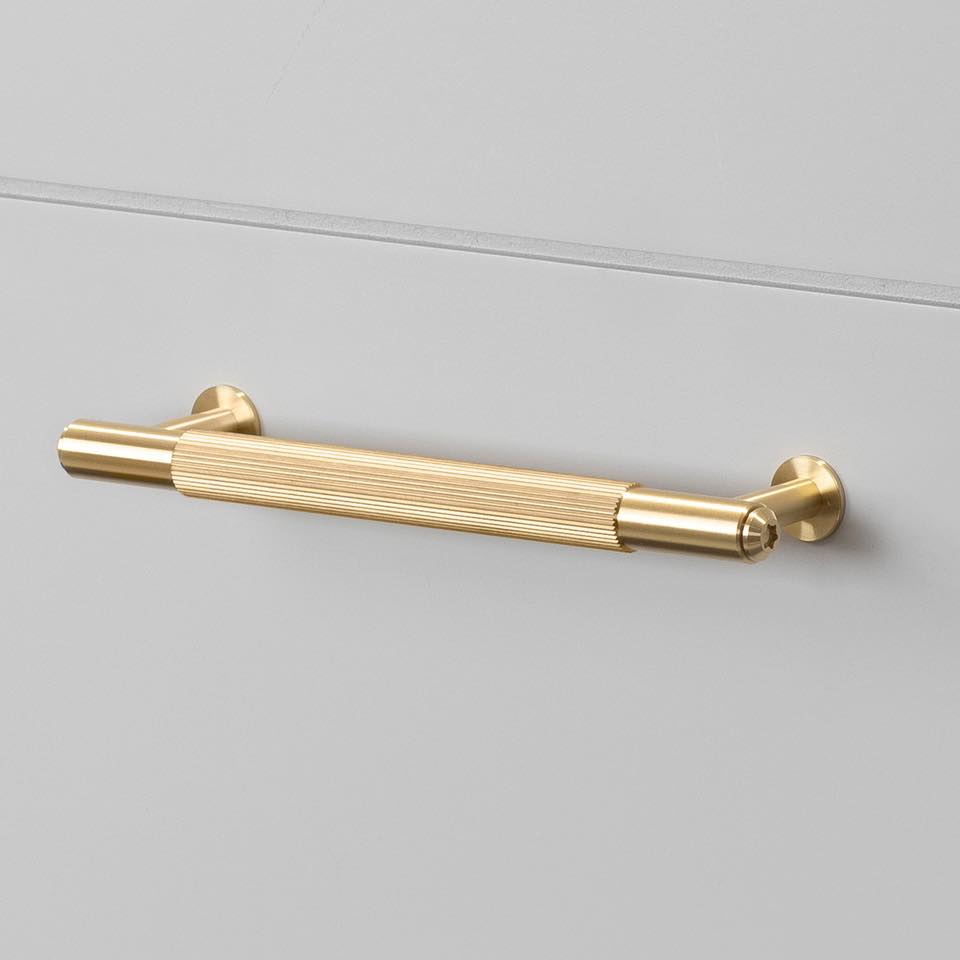 960x960 1. Pull Bar Small Linear Brass low